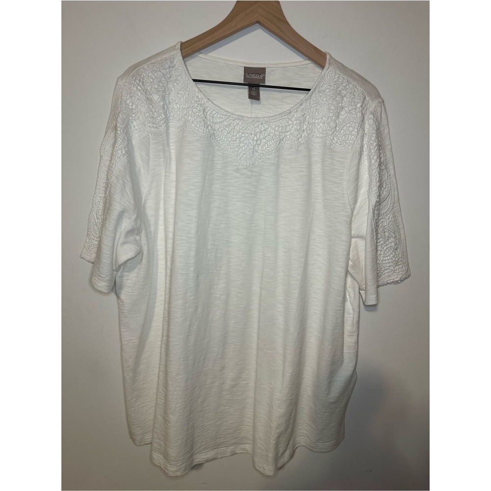 Chico's Crochet Short Sleeve Tee 4 Scoop Neck Short sleeve Knit Fashion White